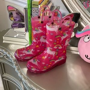 Unicorn pink rain boots size 9/10